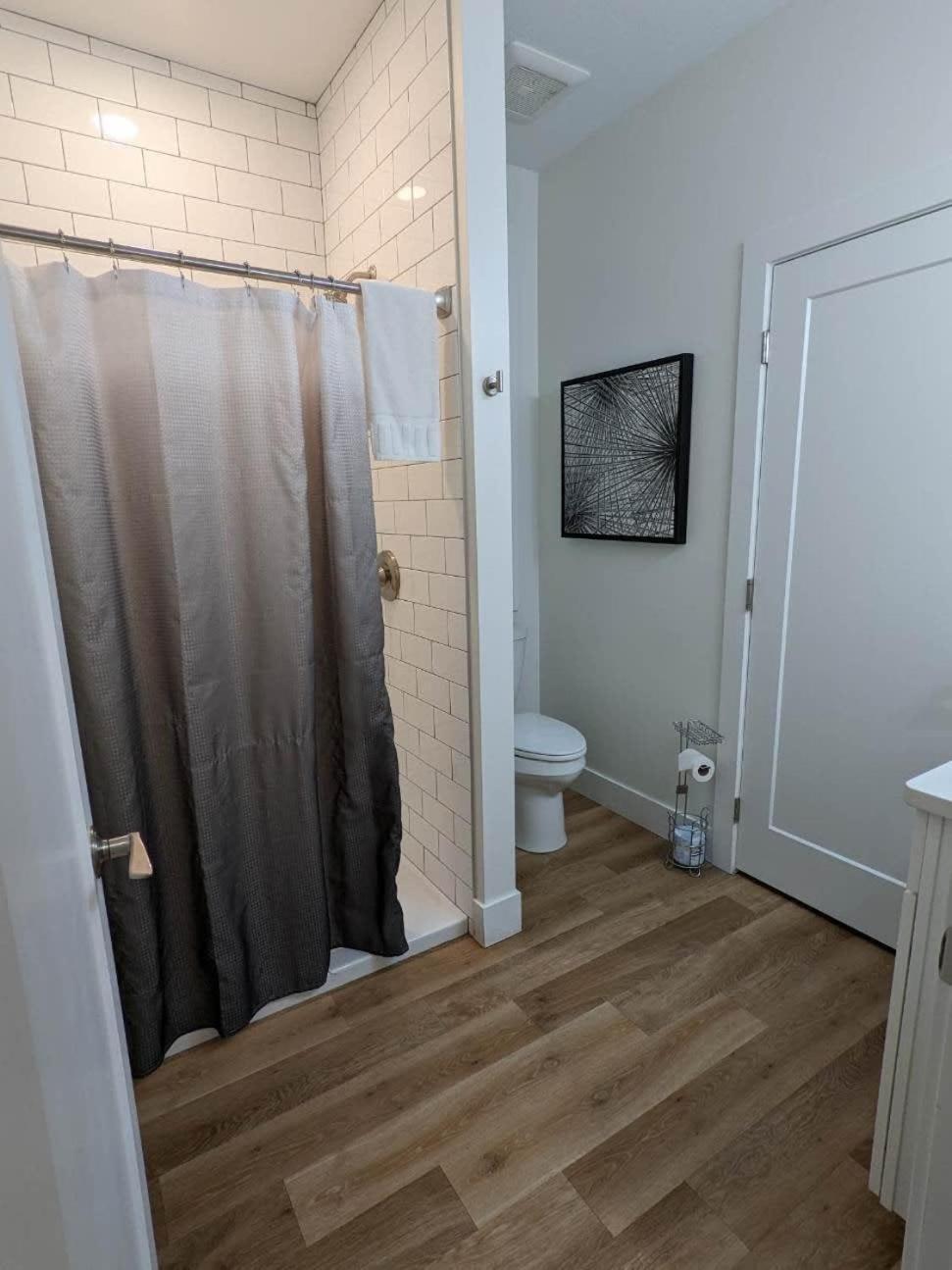 Location Location - Capri Condo 212 Traverse City Buitenkant foto
